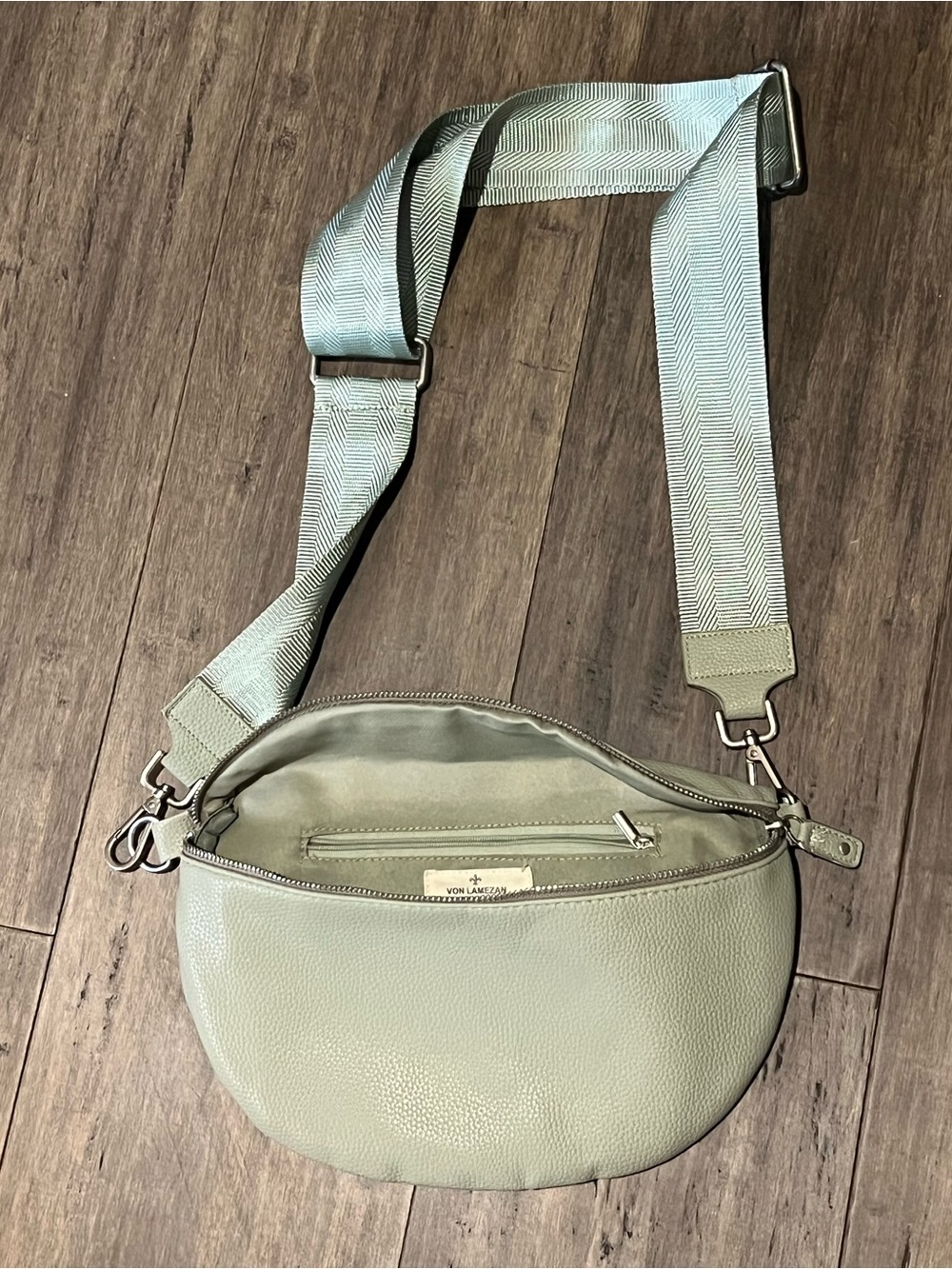 Light green pebbles leather Von Lamezan fanny pack bum bag